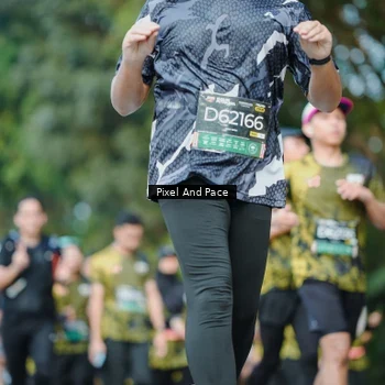 Runner Photo 6877285