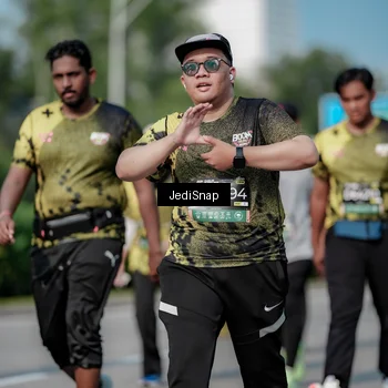 Runner Photo 6877291