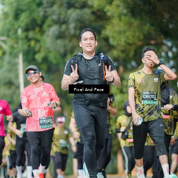 Runner Photo 6877306