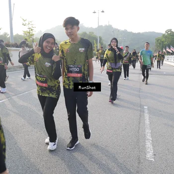 Runner Photo 6877316