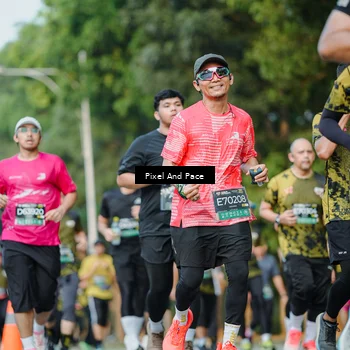 Runner Photo 6877337