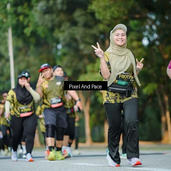 Runner Photo 6877383