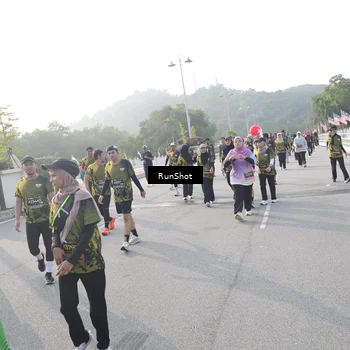 Runner Photo 6877387