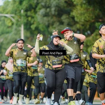 Runner Photo 6877411