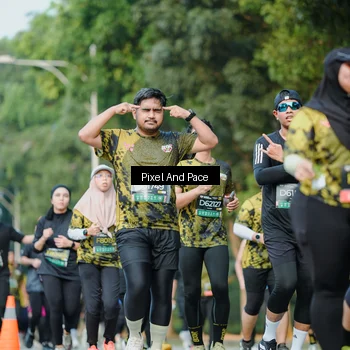 Runner Photo 6877414