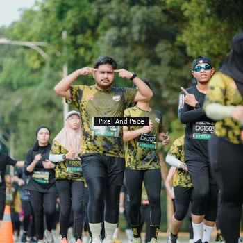 Runner Photo 6877429