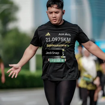Runner Photo 6877443