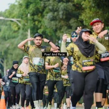 Runner Photo 6877511