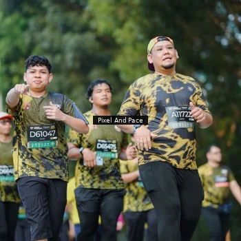 Runner Photo 6877527