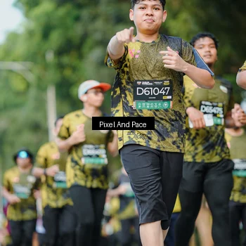 Runner Photo 6877543