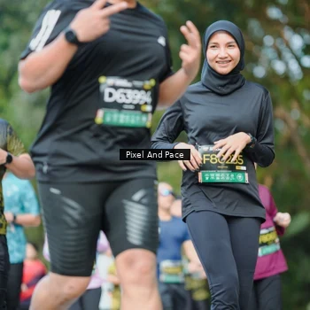 Runner Photo 6877593