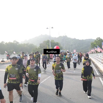 Runner Photo 6877622