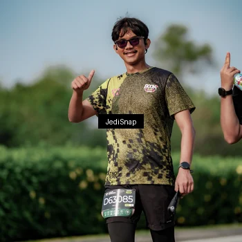 Runner Photo 6877642