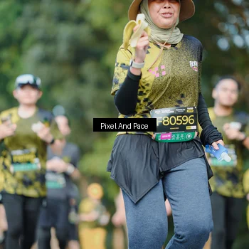 Runner Photo 6877649