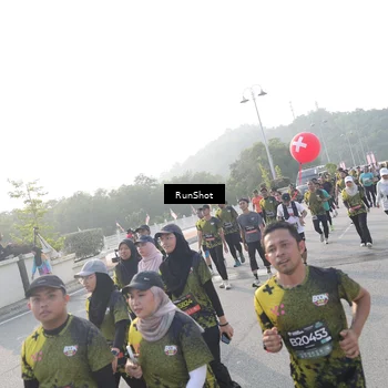 Runner Photo 6877666