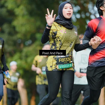 Runner Photo 6877676