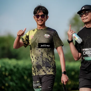 Runner Photo 6877694