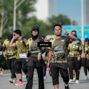 Runner Photo 6877717