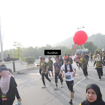 Runner Photo 6877730