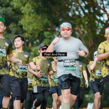 Runner Photo 6877744