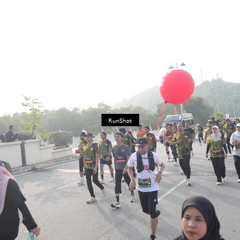 Runner Photo 6877783