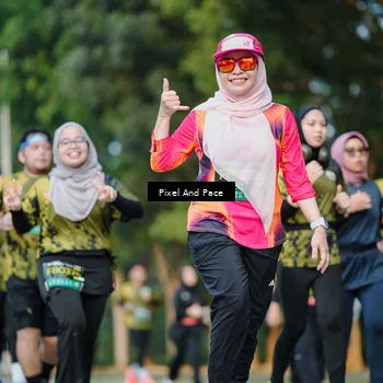 Runner Photo 6877786
