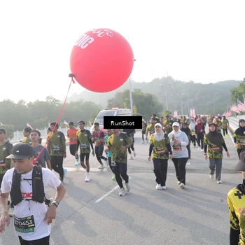 Runner Photo 6877801