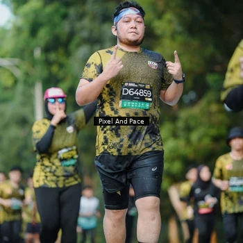 Runner Photo 6877812