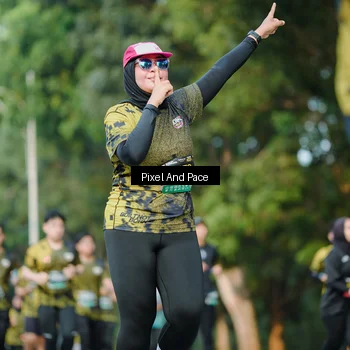 Runner Photo 6877828