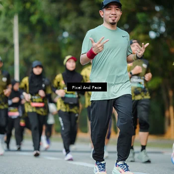 Runner Photo 6877857