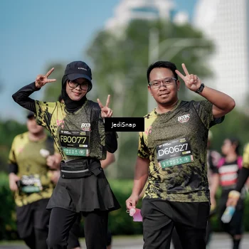 Runner Photo 6877881