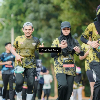 Runner Photo 6877889