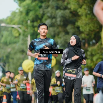 Runner Photo 6877891