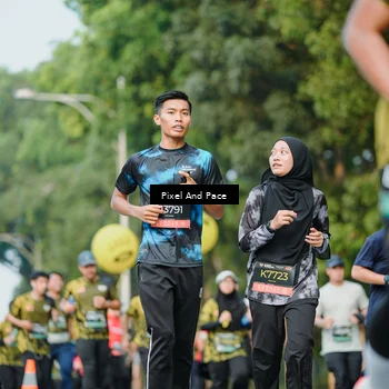 Runner Photo 6877894