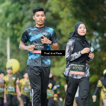 Runner Photo 6877901