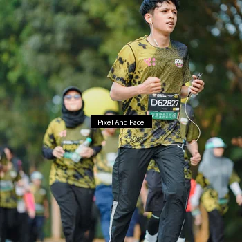 Runner Photo 6877931