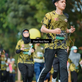 Runner Photo 6877932