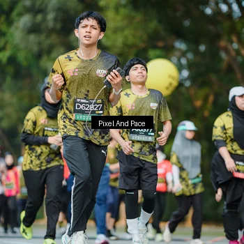 Runner Photo 6877938