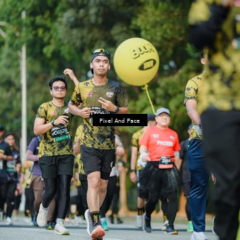 Runner Photo 6877952