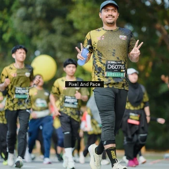 Runner Photo 6877959