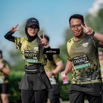 Runner Photo 6877969