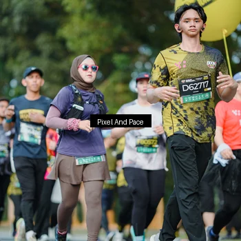 Runner Photo 6877978