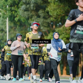 Runner Photo 6878050