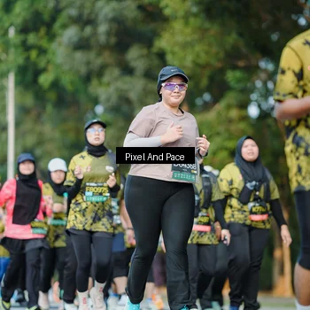Runner Photo 6878063