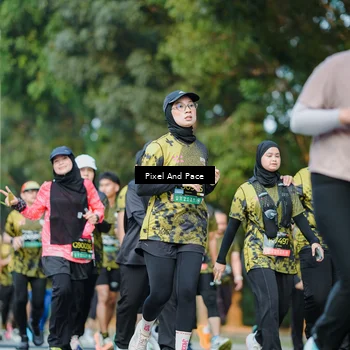 Runner Photo 6878081