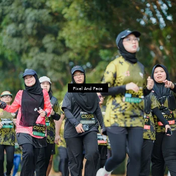 Runner Photo 6878085