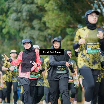 Runner Photo 6878089