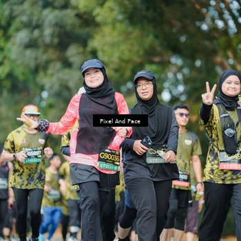 Runner Photo 6878091