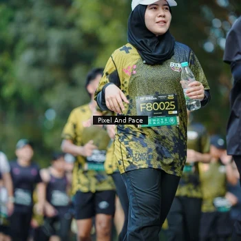 Runner Photo 6878123