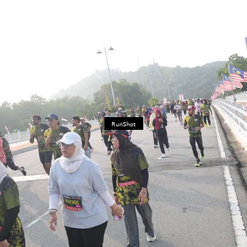 Runner Photo 6878139